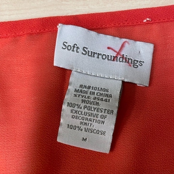 Soft Surroundings Red Printed Double Layer Blouse Size M Viscose - Picture 4 of 6